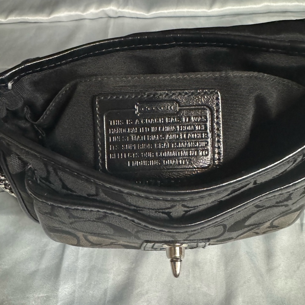 Vintage Coach Black and Gray Crossbody Bag - Picture 3 of 7